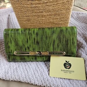 Baidaipingguo Green/Black Cowhide Clutch Wallet